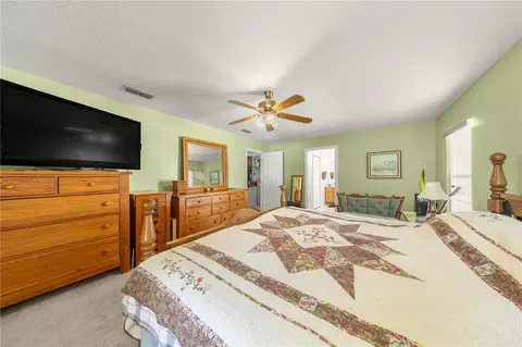 Bedroom - 6 Teak Rd, Ocala, FL 34472 photo 1 of 5