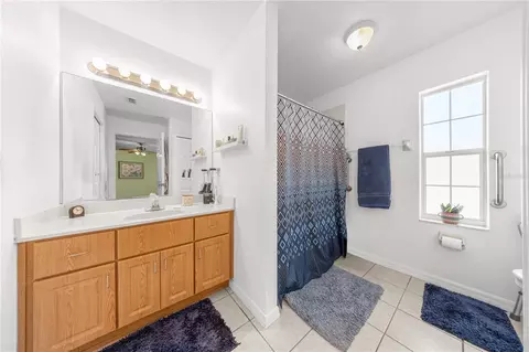 Bath - 6 Teak Rd, Ocala, FL 34472 photo 1 of 2