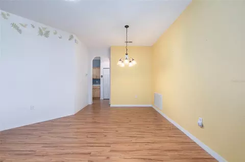 Living - 8364 SW 79th Cir, Ocala, FL 34476 photo 2 of 15