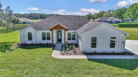 1916 NW 80th St, Ocala, FL 34475
