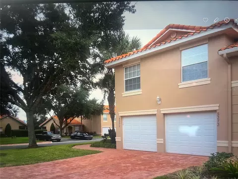 5373 Compass Pt #1, Oxford, FL 34484