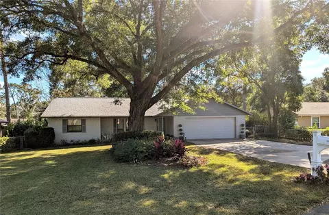 2458 NE 48th St, Ocala, FL 34479
