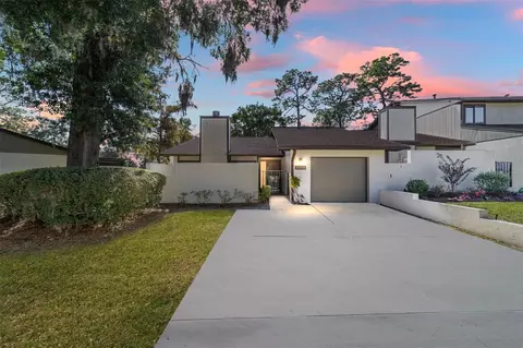 3808 NE 17th St, Ocala, FL 34470