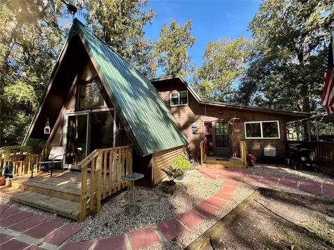 9240 Carolina Way, Fanning Springs, FL 32693