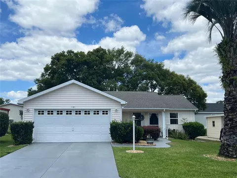 1161 Del Toro Dr, Lady Lake, FL 32159