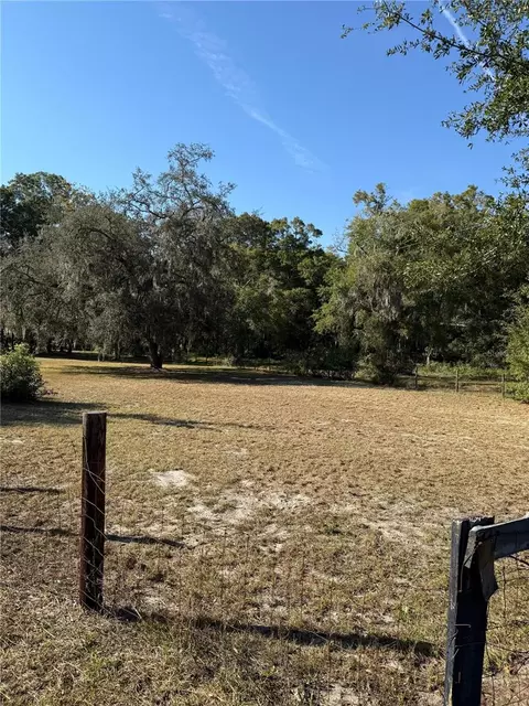 450 NW 117th Ct, Ocala, FL 34482