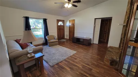 Living - 3152 SE 50th Pl, Ocala, FL 34480 photo 1 of 3