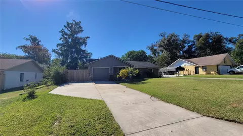 Exterior - 3152 SE 50th Pl, Ocala, FL 34480 photo 4 of 18