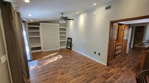 Living - 3152 SE 50th Pl, Ocala, FL 34480 photo 3 of 3