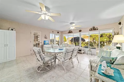 Dining - 15680 SW 13th Cir, Ocala, FL 34473 photo 9 of 9