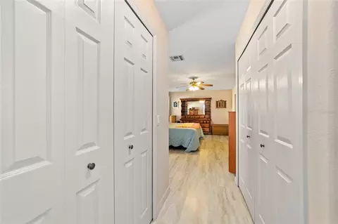 Entry Way - 15680 SW 13th Cir, Ocala, FL 34473 photo 5 of 6