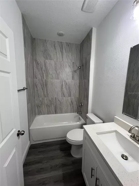 Bath - 4455 SE 24th St, Ocala, FL 34471 photo 3 of 3