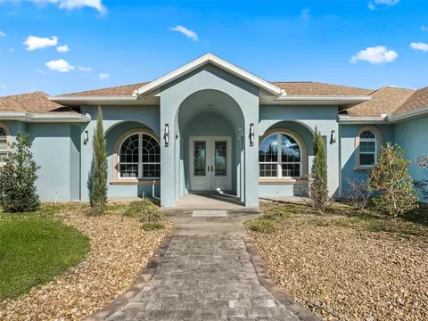 Exterior - 19351 E Levy St, Williston, FL 32696 photo 2 of 7
