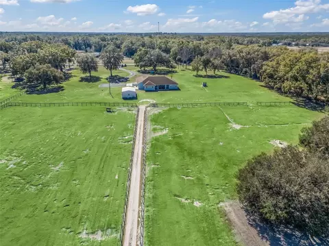 View/Area - 19351 E Levy St, Williston, FL 32696 photo 5 of 9