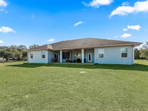 Exterior - 19351 E Levy St, Williston, FL 32696 photo 7 of 7