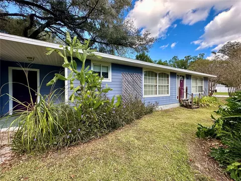 3825 SE 145th St, Summerfield, FL 34491