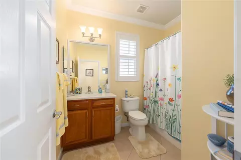 Bath - 9479 SW 71st Loop, Ocala, FL 34481 photo 1 of 6