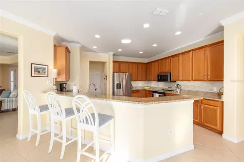 Kitchen - 9479 SW 71st Loop, Ocala, FL 34481 photo 2 of 5