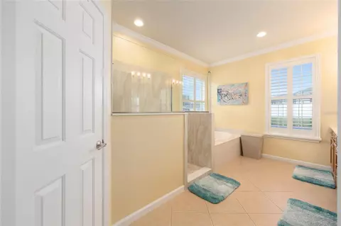 Bath - 9479 SW 71st Loop, Ocala, FL 34481 photo 3 of 6