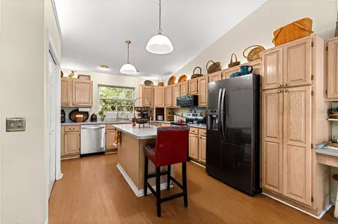Kitchen - 3644 SE 22nd Ave, Ocala, FL 34471 photo 2 of 4