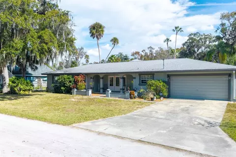 965 N Appalachian Ter, Crystal River, FL 34429