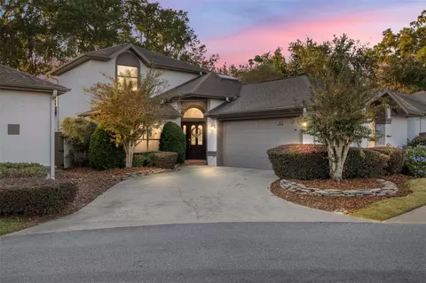 1962 SE Twin Bridge Cir, Ocala, FL 34471