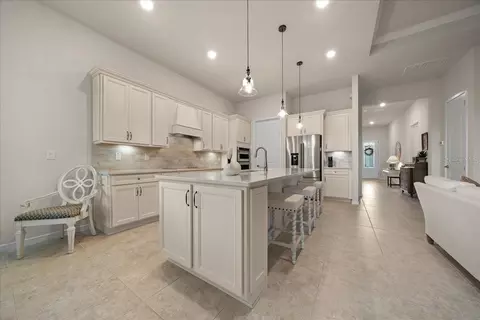 Kitchen - 9432 SW 56th Loop, Ocala, FL 34481 photo 4 of 8