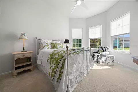 Bedroom - 9432 SW 56th Loop, Ocala, FL 34481 photo 5 of 6
