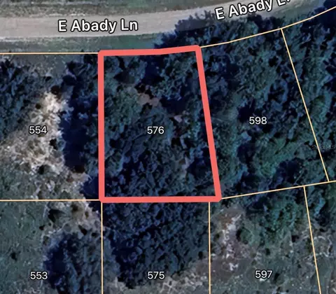 576 E Abady Ln, Dunnellon, FL 34434