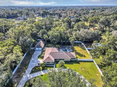 5520 NE 2nd Ln, Ocala, FL 34470