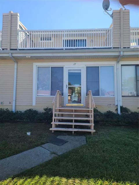 11001 SE Sunset Harbor Rd #C27, Summerfield, FL 34491
