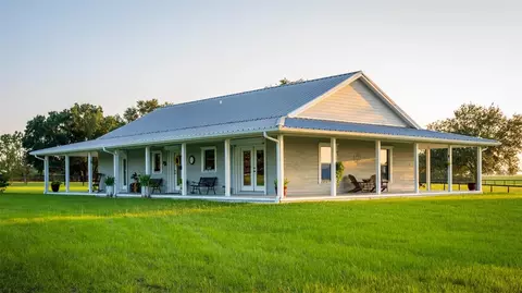 3650 SE 165th Ave, Morriston, FL 32668