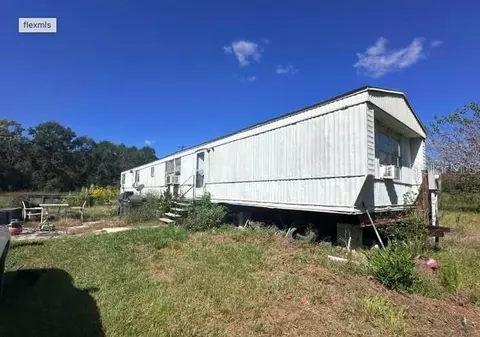565 SW Daisy Rd, Lake City, FL 32024