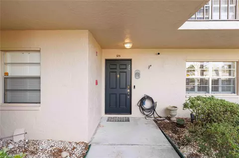 6999 W Country Club Dr N #125, Sarasota, FL 34243