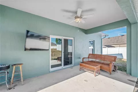 Exterior - 2839 NE 43rd Rd, Ocala, FL 34470 photo 11 of 13
