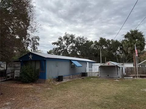 551 SE 129th Ct, Silver Springs, FL 34488