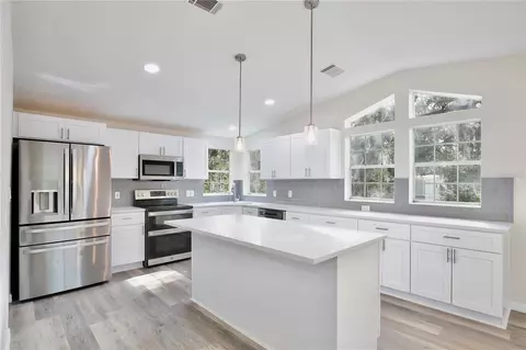 15330 Apache Pass, Eustis, FL 32726 photo 2