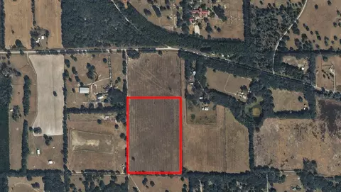 21230 SE 55th St, Morriston, FL 32668