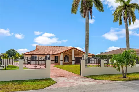 14040 SW 14th St, Miami, FL 33184