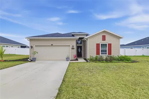 560 NW 4th Ave, Williston, FL 32696