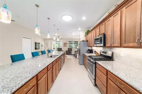 Kitchen - 7863 SW 89th Loop, Ocala, FL 34476 photo 6 of 8