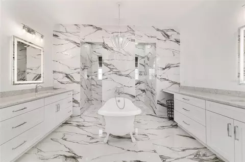 Bath - 5775 SW 43rd Pl, Ocala, FL 34474 photo 1 of 6