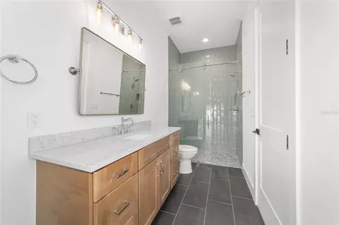 Bath - 5775 SW 43rd Pl, Ocala, FL 34474 photo 6 of 6