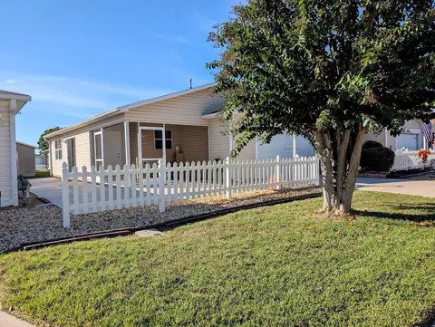 2598 Hialeah Ave, The Villages, FL 32162