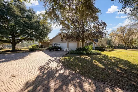 Exterior - 11715 NW 90th Ave, Reddick, FL 32686 photo 3 of 28