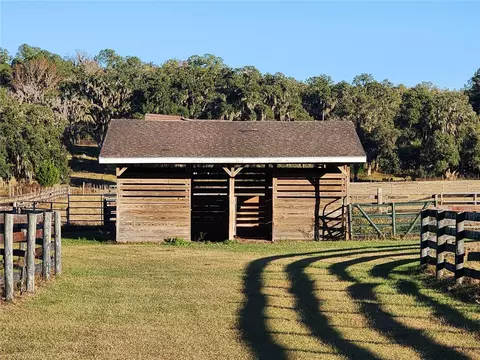 Exterior - 11715 NW 90th Ave, Reddick, FL 32686 photo 28 of 28