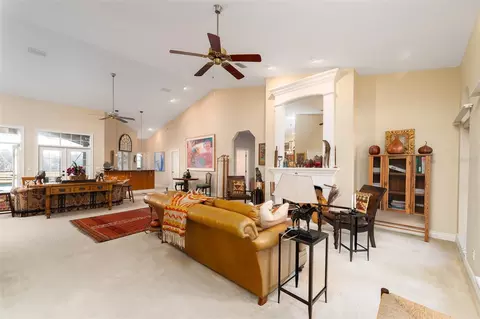 Living - 11715 NW 90th Ave, Reddick, FL 32686 photo 1 of 4