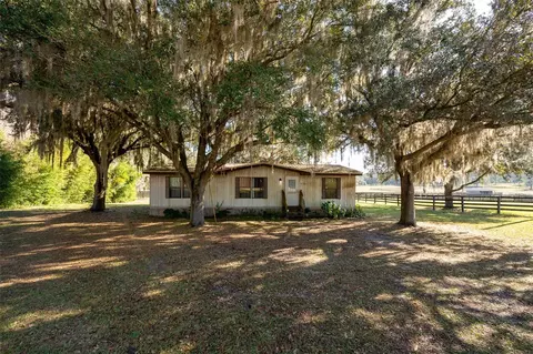 Exterior - 11715 NW 90th Ave, Reddick, FL 32686 photo 23 of 28