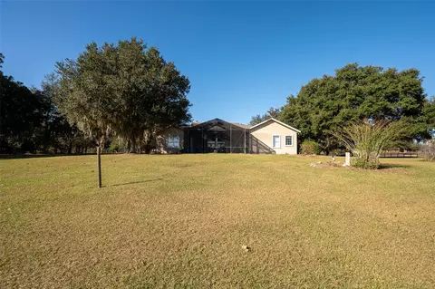 Exterior - 11715 NW 90th Ave, Reddick, FL 32686 photo 13 of 28