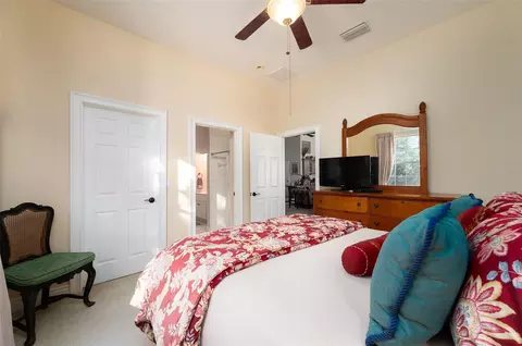 Bedroom - 11715 NW 90th Ave, Reddick, FL 32686 photo 6 of 6